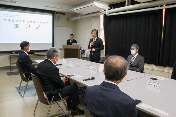 自動グリコヘモグロビン分析計・全自動糖分析装置